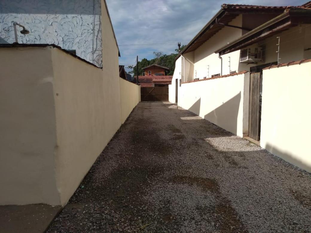 Chales Sao Mateus Ubatuba Luaran gambar